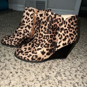SHEIN Leopard Print Ankle Booties